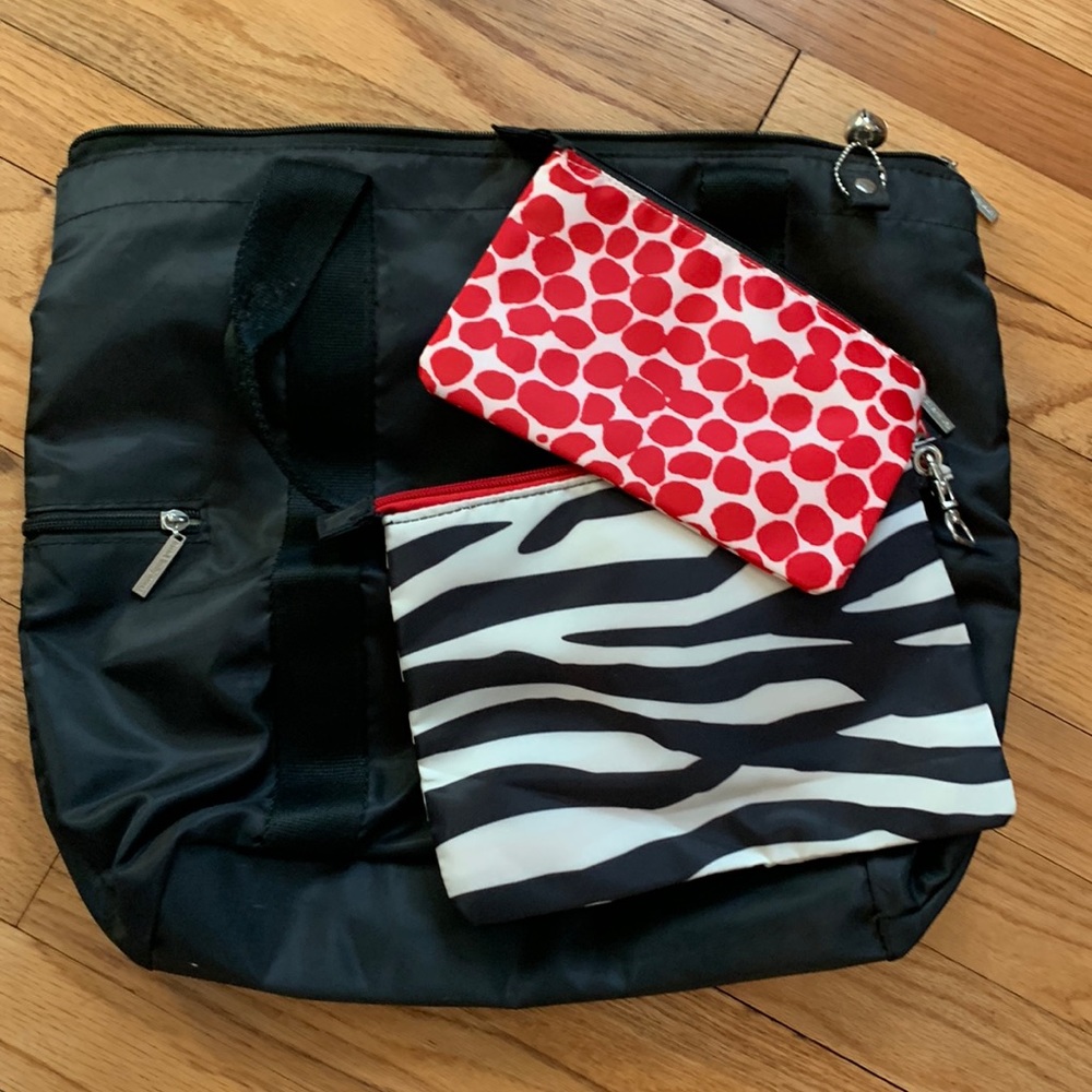 NWT Bath & Body Works bag trio. Brand new never used. Easy clean nylon fabric.